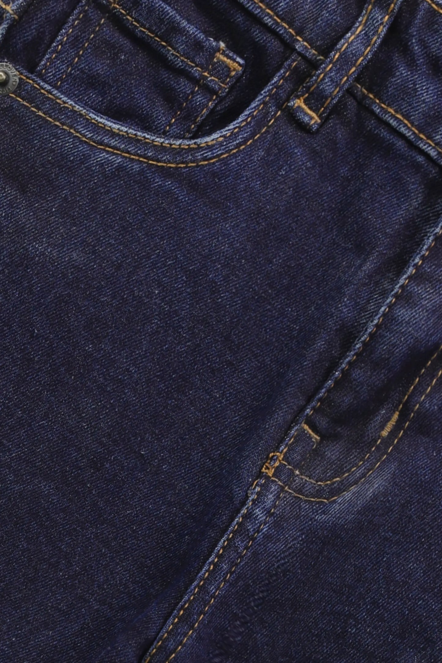 جينز دينم كلاسيكي بقصة مستقيمة للأولاد