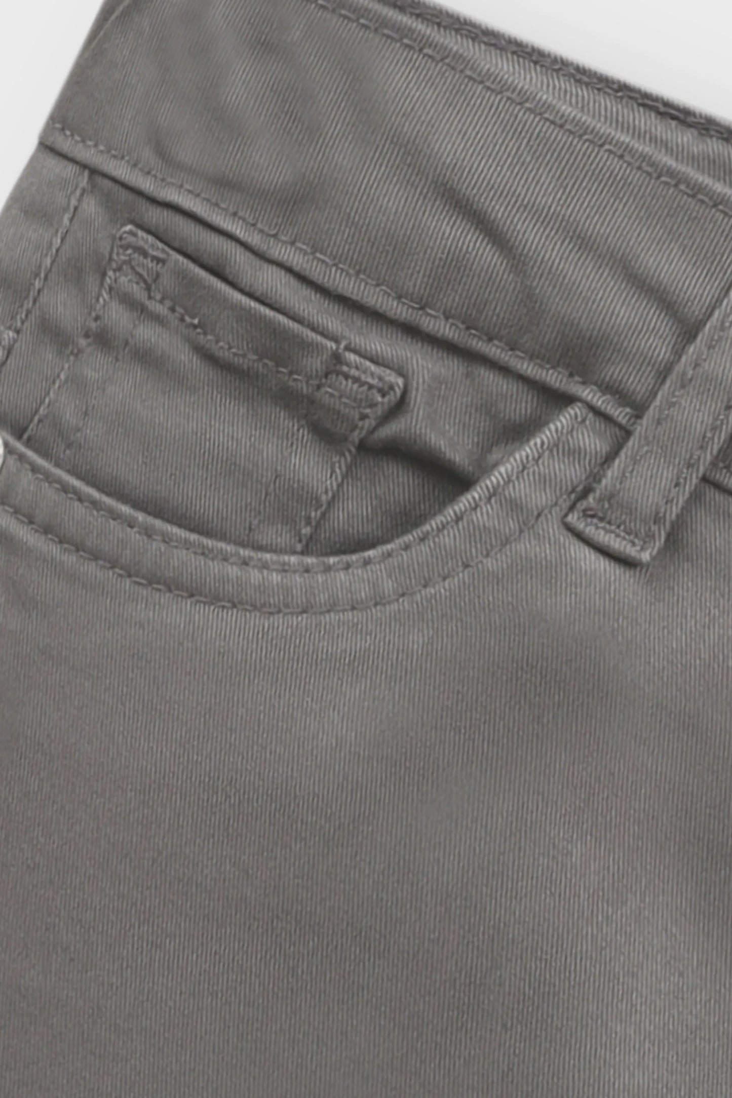 بنطلون أولادي رمادي بقصة مستقيمة من نسيج التويل