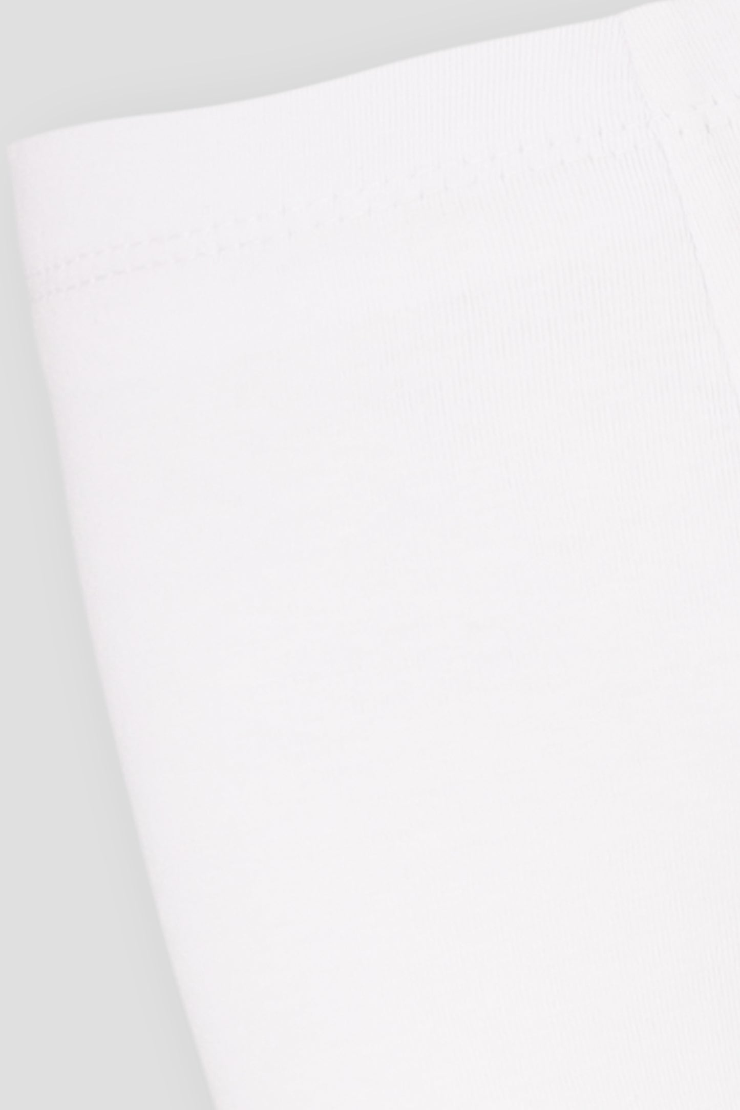 ليجنز جيرسيه ليكرا أبيض