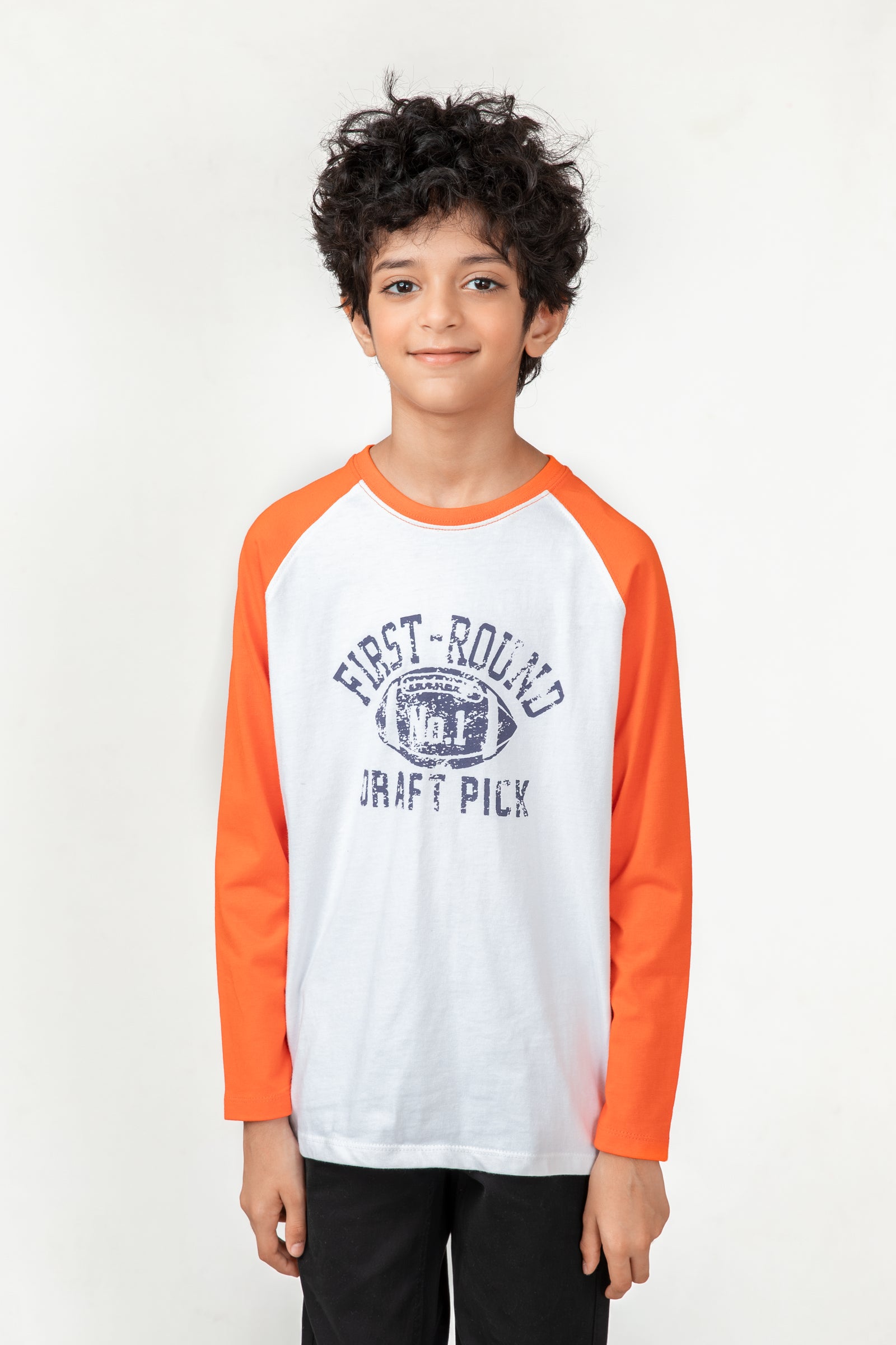 تي شيرت راجلان أبيض رقم 1