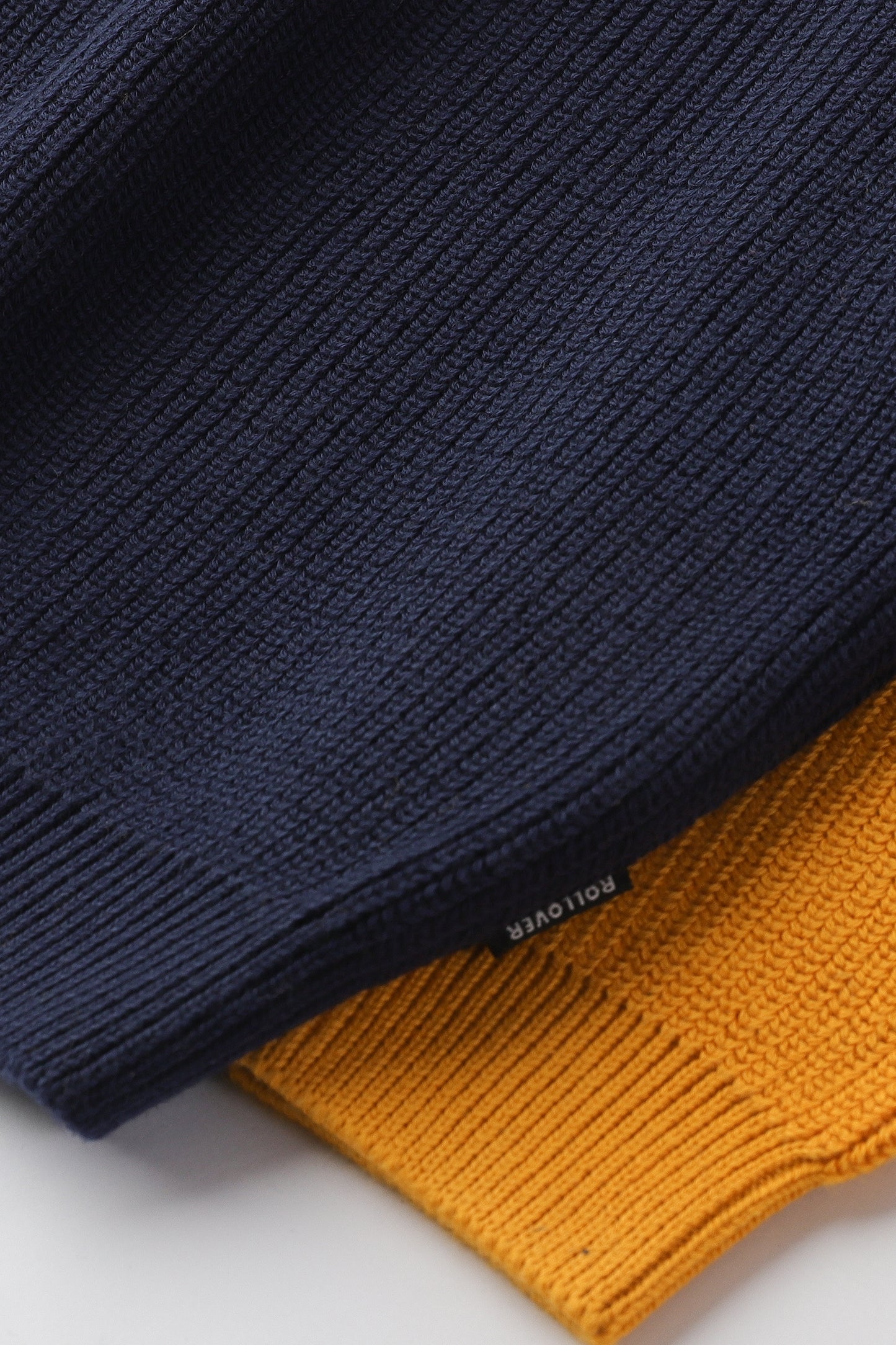 بلوفر أولادي بقَصة راجلان مُتعدد الألوان