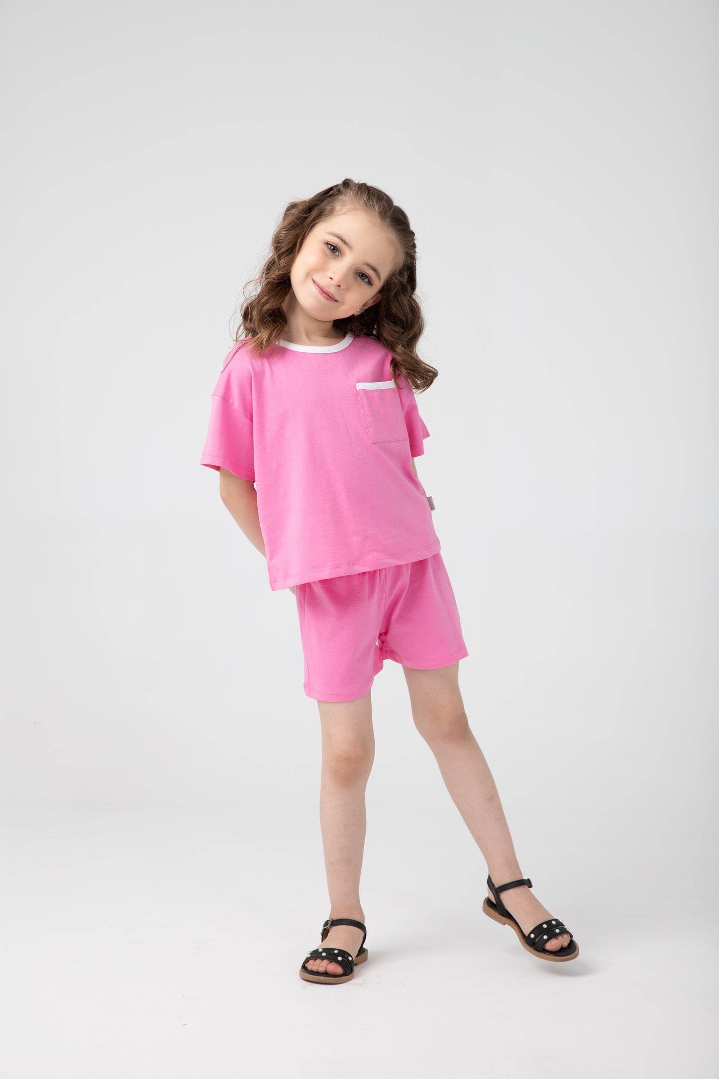 طقم كورد للبنات باللون الوردي إيز