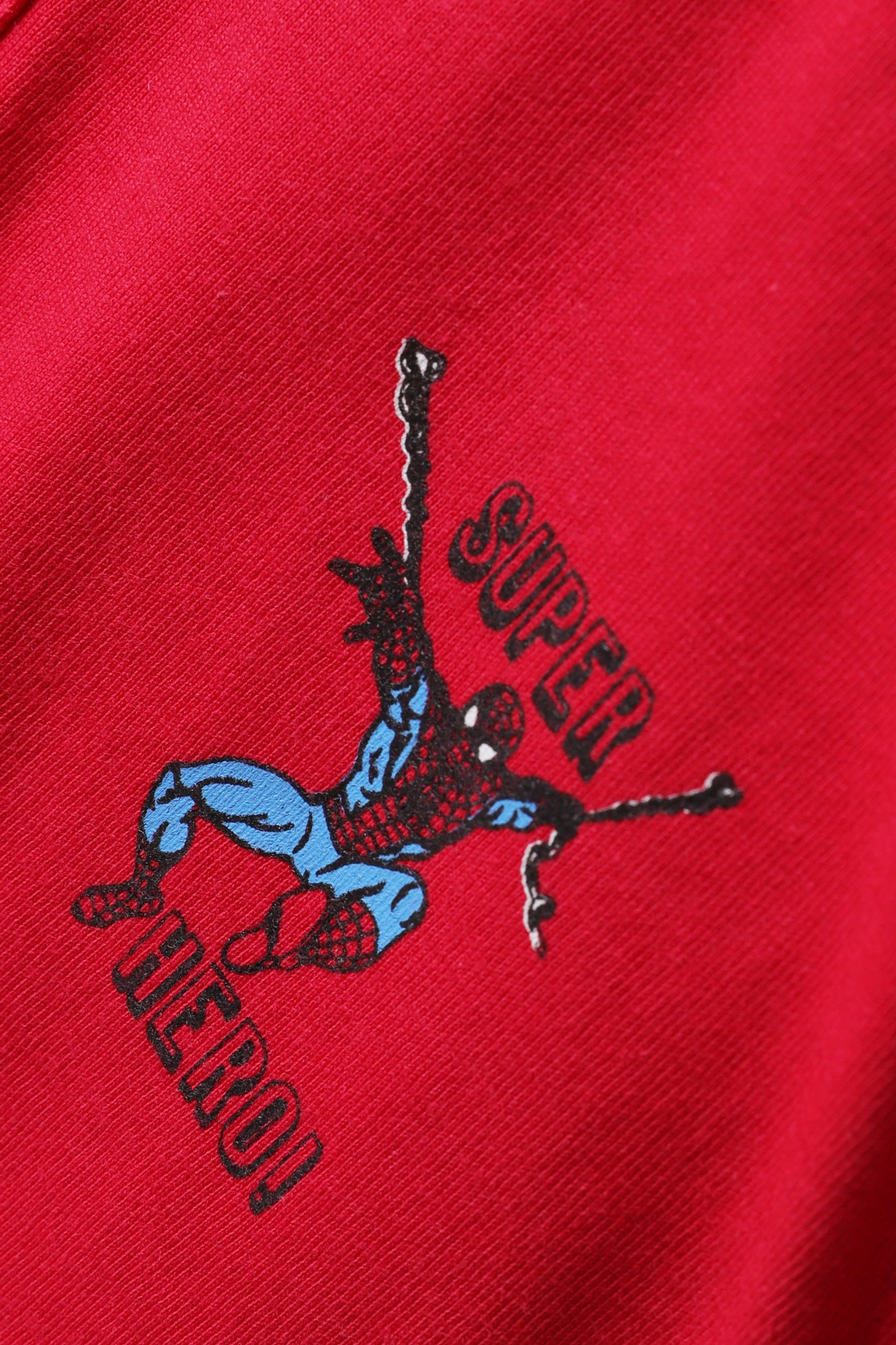 تيشيرت البطل الخارق