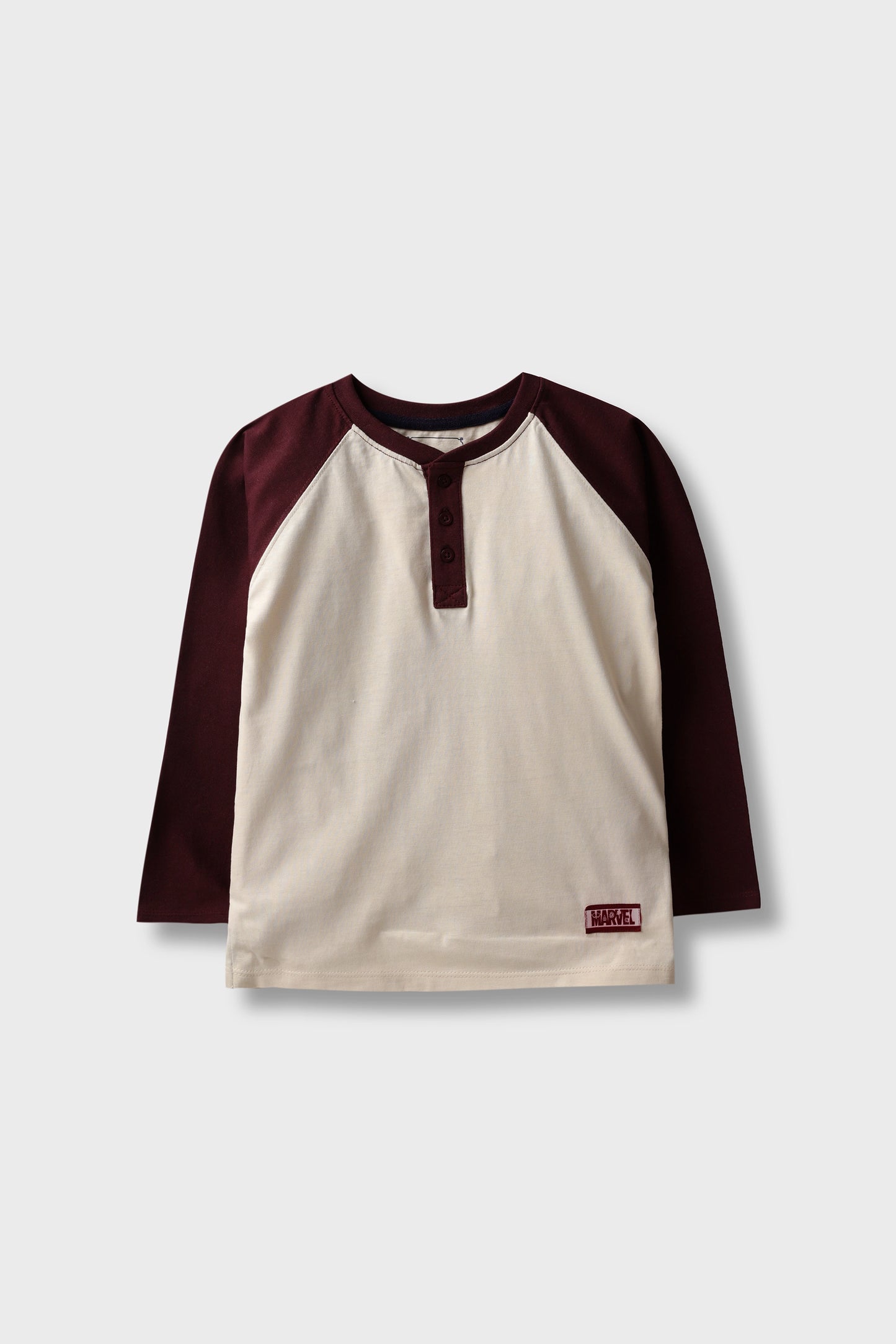 تي شيرت مارفل هينلي