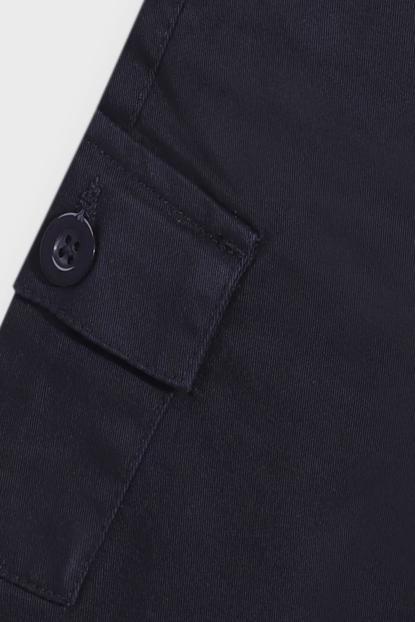 شورت ولادي كارجو من نسيج التويل باللون الكحلي